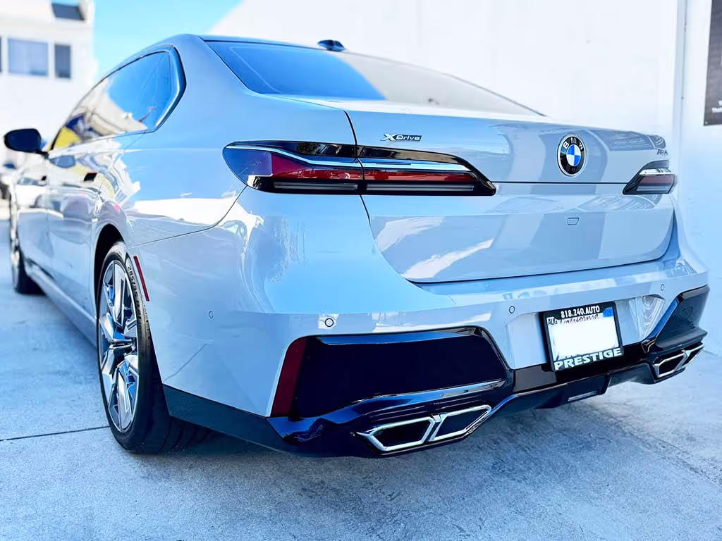 Blue BMW 7 Series xDrive fully repaired.